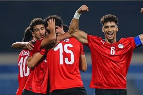 مصدر ليلا كورة: الأهلي يفسخ عقد عبد الرحمن رشدان